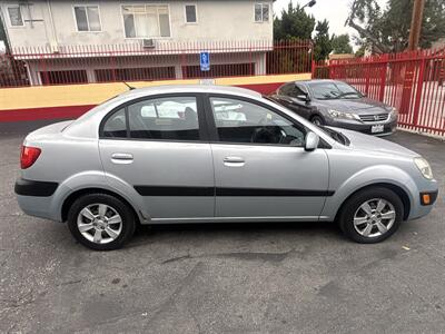 2007 Kia Rio LX   - Photo 8 - North Hollywood, CA 91601