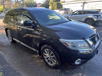 2016 Nissan Pathfinder SV   - Photo 6 - North Hollywood, CA 91601