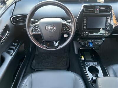 2020 Toyota Prius XLE   - Photo 30 - North Hollywood, CA 91601