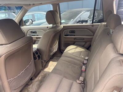 2006 Honda Pilot LX   - Photo 8 - North Hollywood, CA 91601