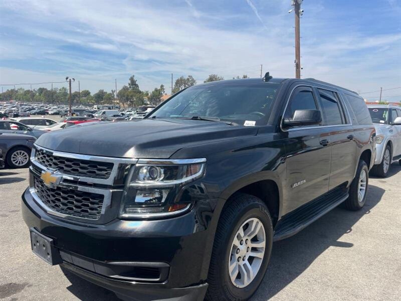 2017 Chevrolet Suburban LT   - Photo 1 - North Hollywood, CA 91601