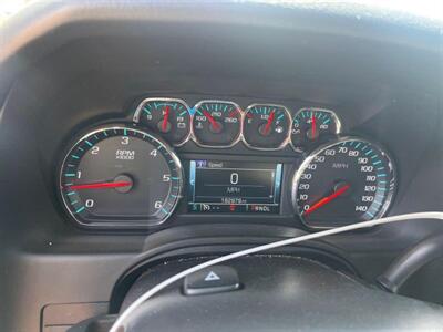 2017 Chevrolet Suburban LT - Photo 6 - North Hollywood, CA 91601