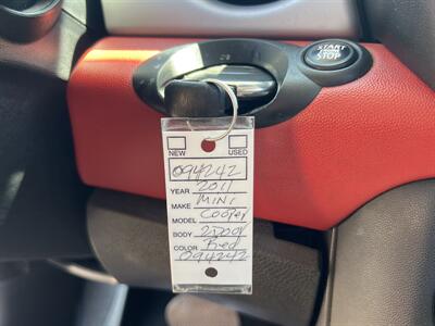 2011 MINI Cooper   - Photo 32 - North Hollywood, CA 91601