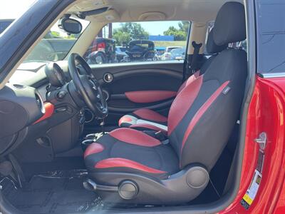 2011 MINI Cooper   - Photo 23 - North Hollywood, CA 91601