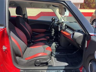 2011 MINI Cooper   - Photo 43 - North Hollywood, CA 91601