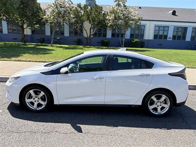 2017 Chevrolet Volt LT - Photo 2 - North Hollywood, CA 91601