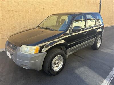 2004 Ford Escape XLS   - Photo 1 - North Hollywood, CA 91601