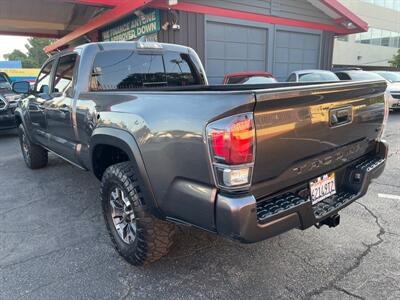 2019 Toyota Tacoma SR5 V6   - Photo 5 - North Hollywood, CA 91601