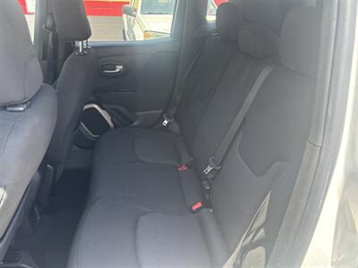 2016 Jeep Renegade Latitude   - Photo 9 - North Hollywood, CA 91601