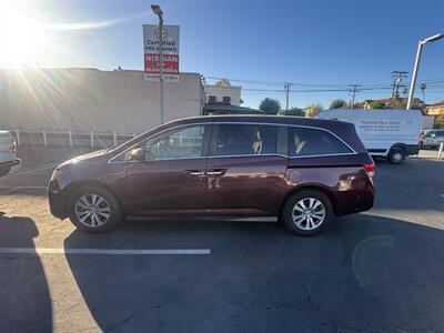 2017 Honda Odyssey SE   - Photo 2 - North Hollywood, CA 91601