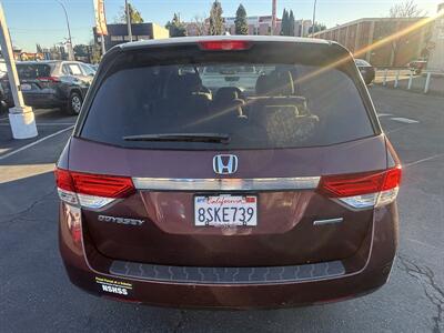 2017 Honda Odyssey SE   - Photo 3 - North Hollywood, CA 91601