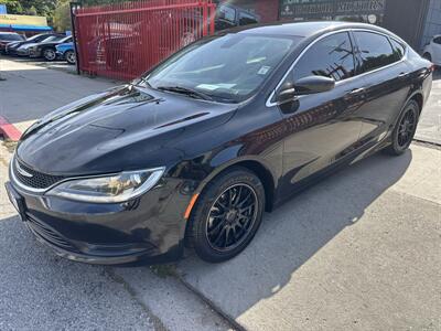 2015 Chrysler 200 LX - Photo 2 - North Hollywood, CA 91601