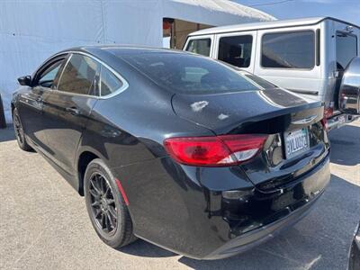 2015 Chrysler 200 LX - Photo 3 - North Hollywood, CA 91601