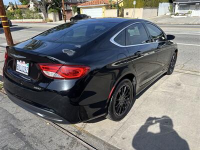 2015 Chrysler 200 LX - Photo 27 - North Hollywood, CA 91601