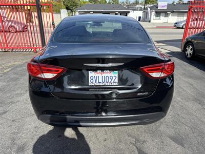 2015 Chrysler 200 LX - Photo 12 - North Hollywood, CA 91601