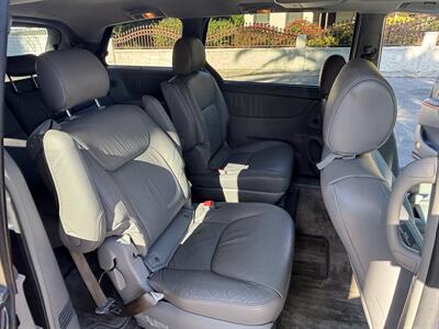 2006 Toyota Sienna XLE 7 Passenger   - Photo 11 - North Hollywood, CA 91601