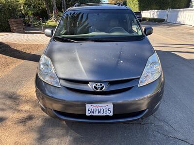 2006 Toyota Sienna XLE 7 Passenger   - Photo 6 - North Hollywood, CA 91601