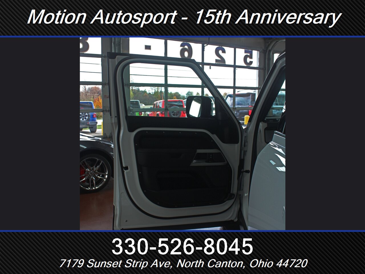 2024 Land Rover Defender 110 P300 S - Photo 15 - North Canton, OH 44720