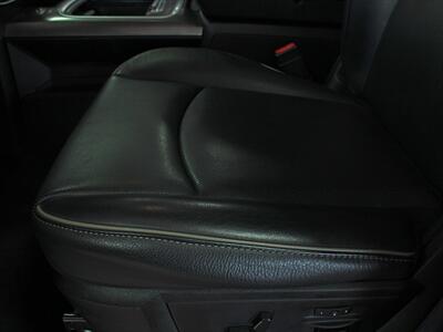 2017 RAM 1500 Laramie Limited  Moon Roof Navigation 4X4 - Photo 29 - North Canton, OH 44720