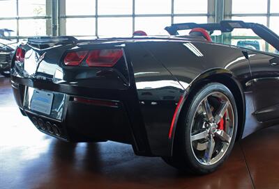 2014 Chevrolet Corvette Stingray   - Photo 12 - North Canton, OH 44720