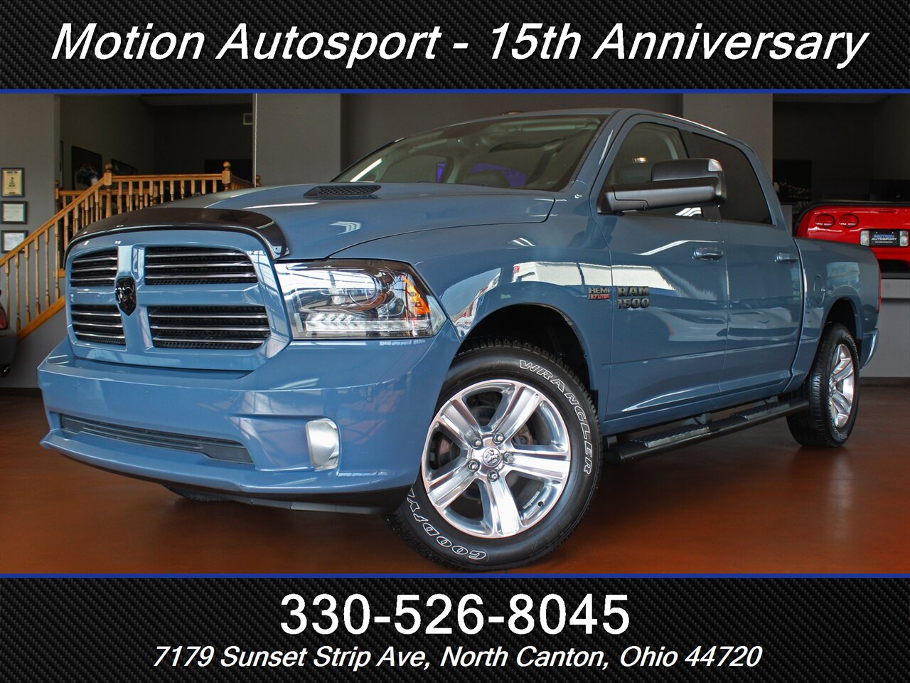 2015 RAM 1500 Sport  Moon Roof Navigation 4X4 - Photo 1 - North Canton, OH 44720