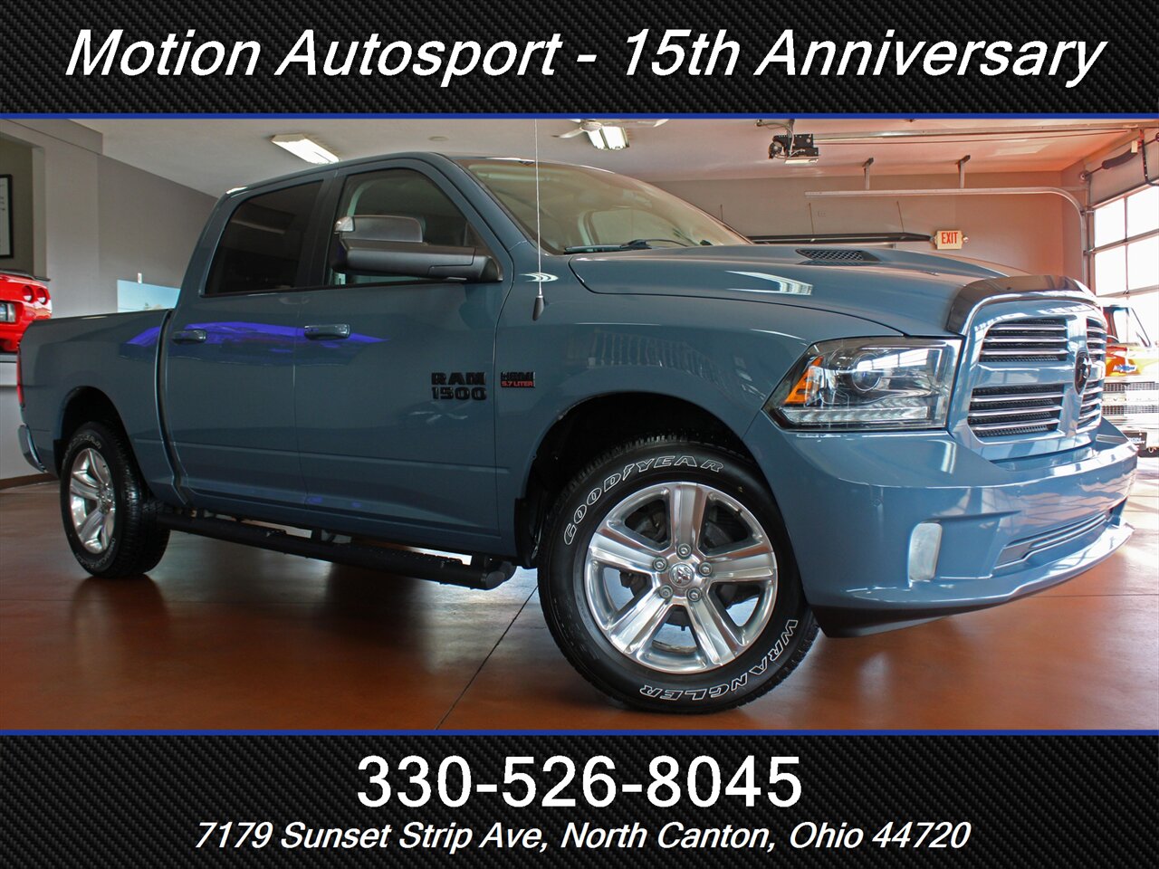 2015 RAM 1500 Sport  Moon Roof Navigation 4X4 - Photo 2 - North Canton, OH 44720
