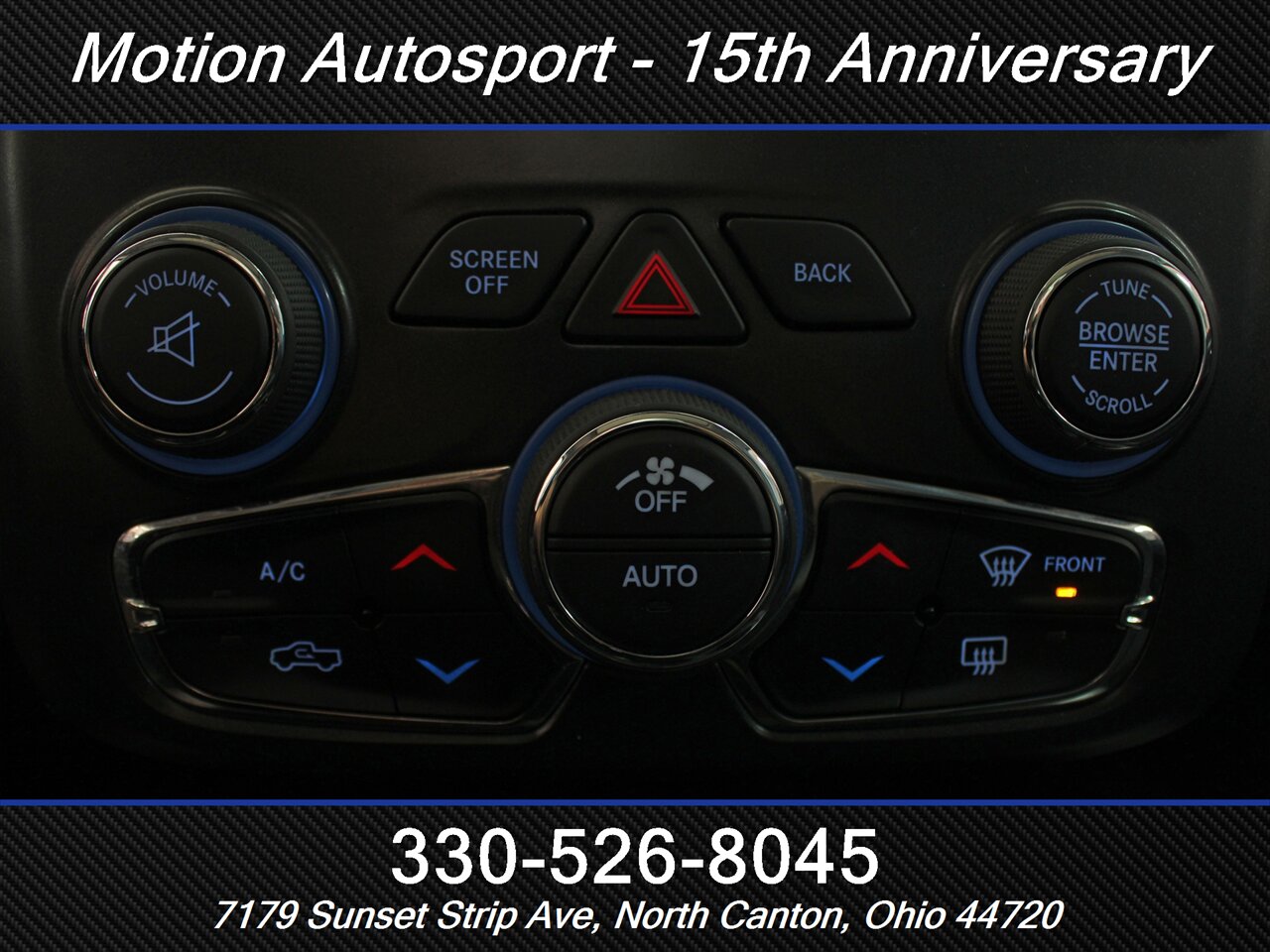 2015 RAM 1500 Sport  Moon Roof Navigation 4X4 - Photo 23 - North Canton, OH 44720