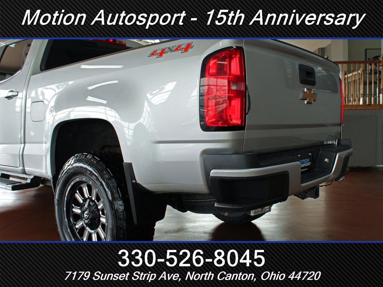 2017 Chevrolet Colorado LT Custom Lift 4X4 - Photo 8 - North Canton, OH 44720