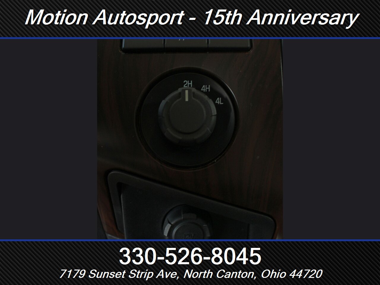 2015 Ford F-250 Super Duty Lariat  Custom Lift 4X4 - Photo 21 - North Canton, OH 44720