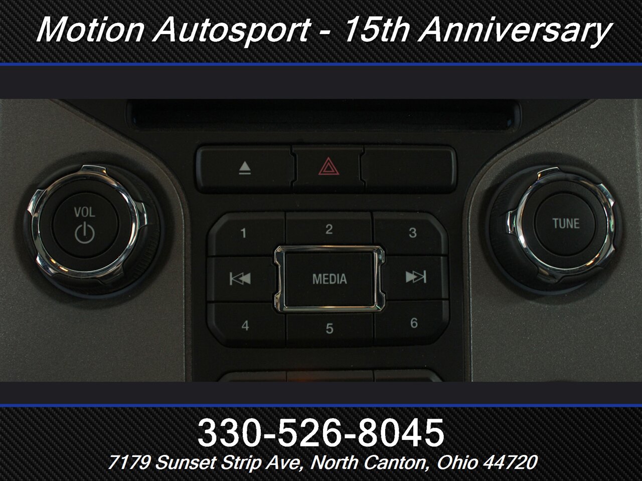 2015 Ford F-250 Super Duty Lariat  Custom Lift 4X4 - Photo 24 - North Canton, OH 44720