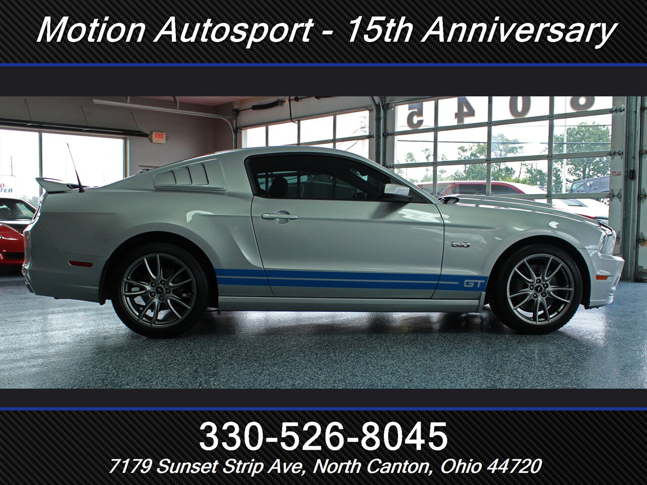 2014 Ford Mustang GT Premium  Stripes - Photo 9 - North Canton, OH 44720