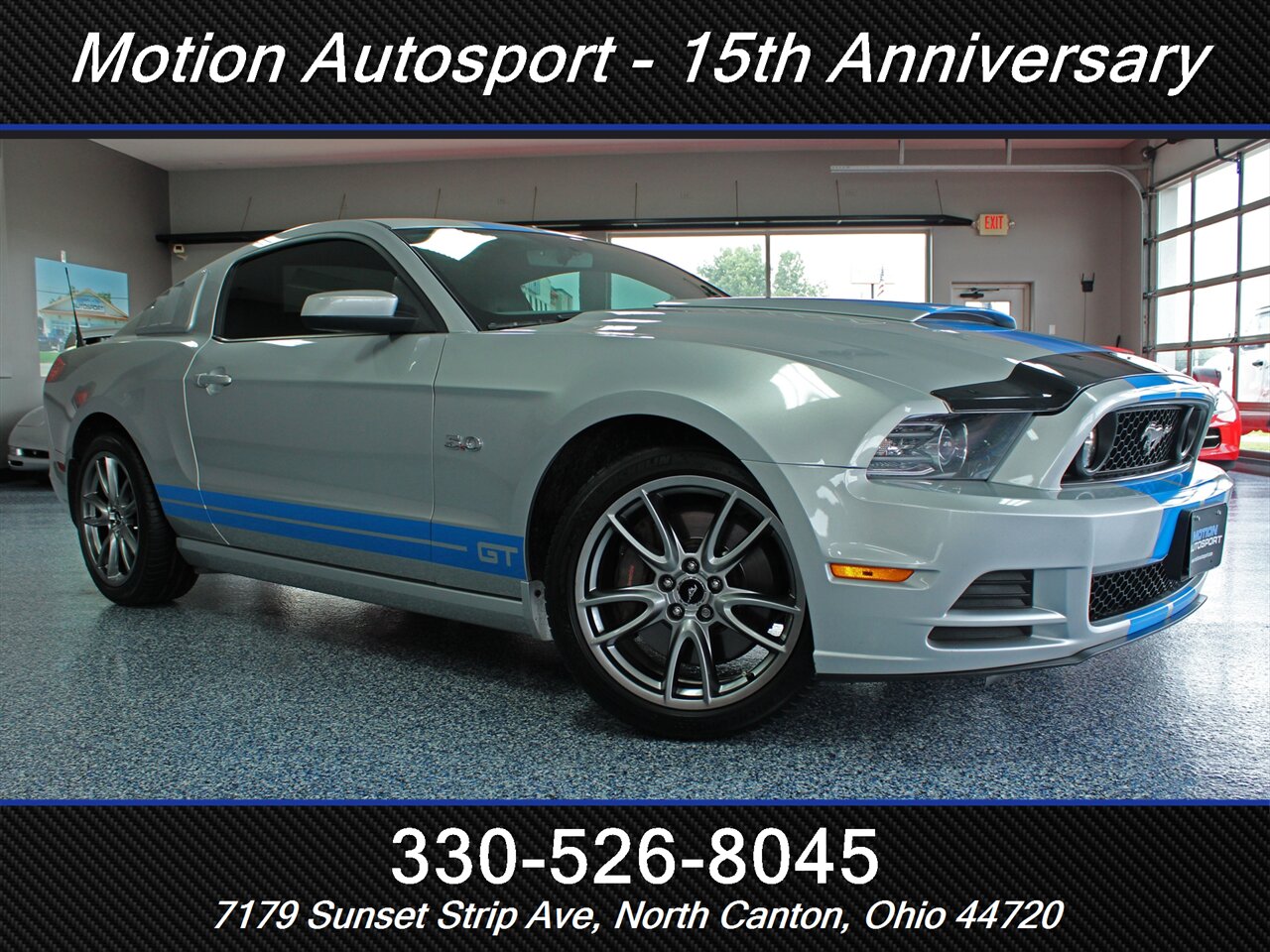 2014 Ford Mustang GT Premium  Stripes - Photo 2 - North Canton, OH 44720