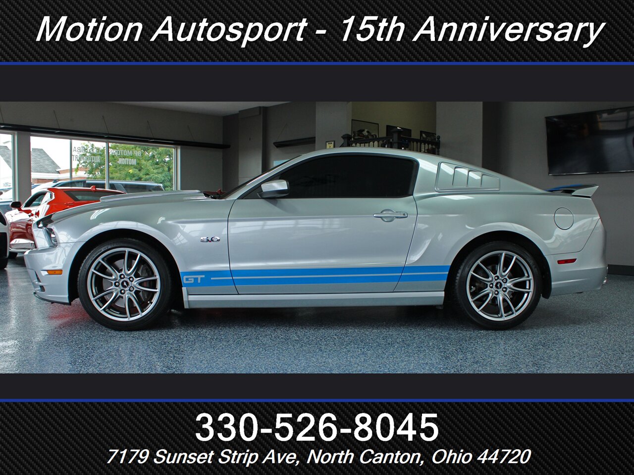 2014 Ford Mustang GT Premium  Stripes - Photo 5 - North Canton, OH 44720
