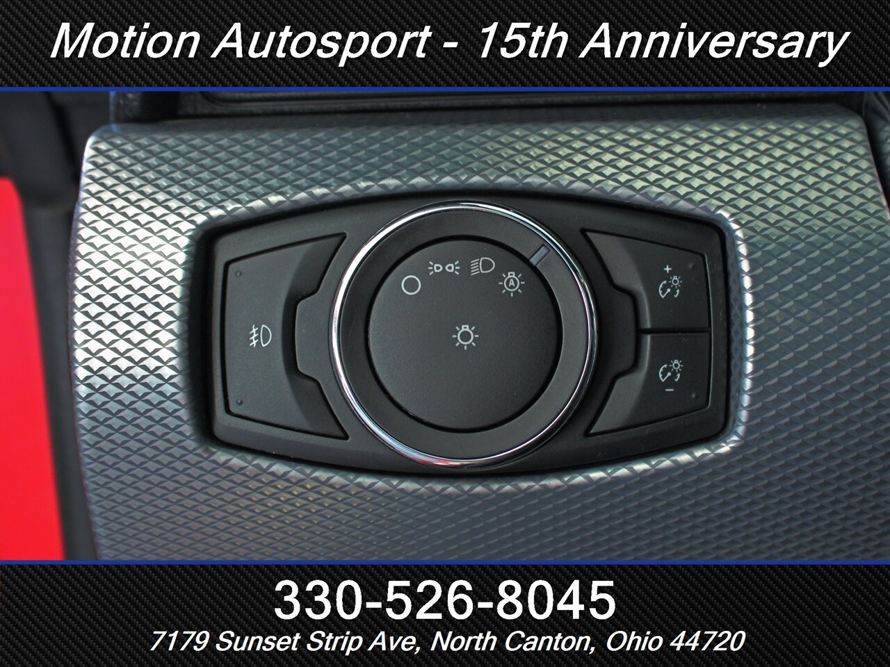 2016 Ford Mustang GT Premium California Special - Photo 13 - North Canton, OH 44720