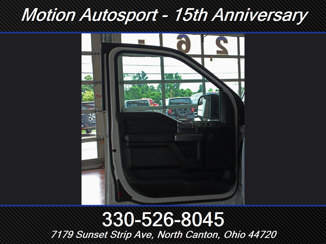 2015 Ford F-150 XLT Sport 4X4 - Photo 14 - North Canton, OH 44720