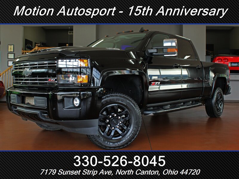 2019 Chevrolet Silverado 2500 LTZ  Midnight Edition 4X4