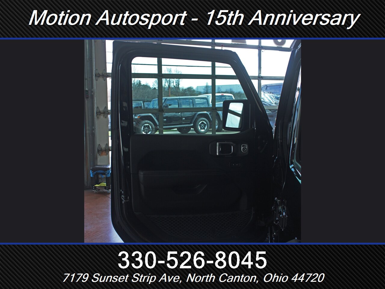 2018 Jeep Wrangler Unlimited Sahara  4X4 - Photo 17 - North Canton, OH 44720
