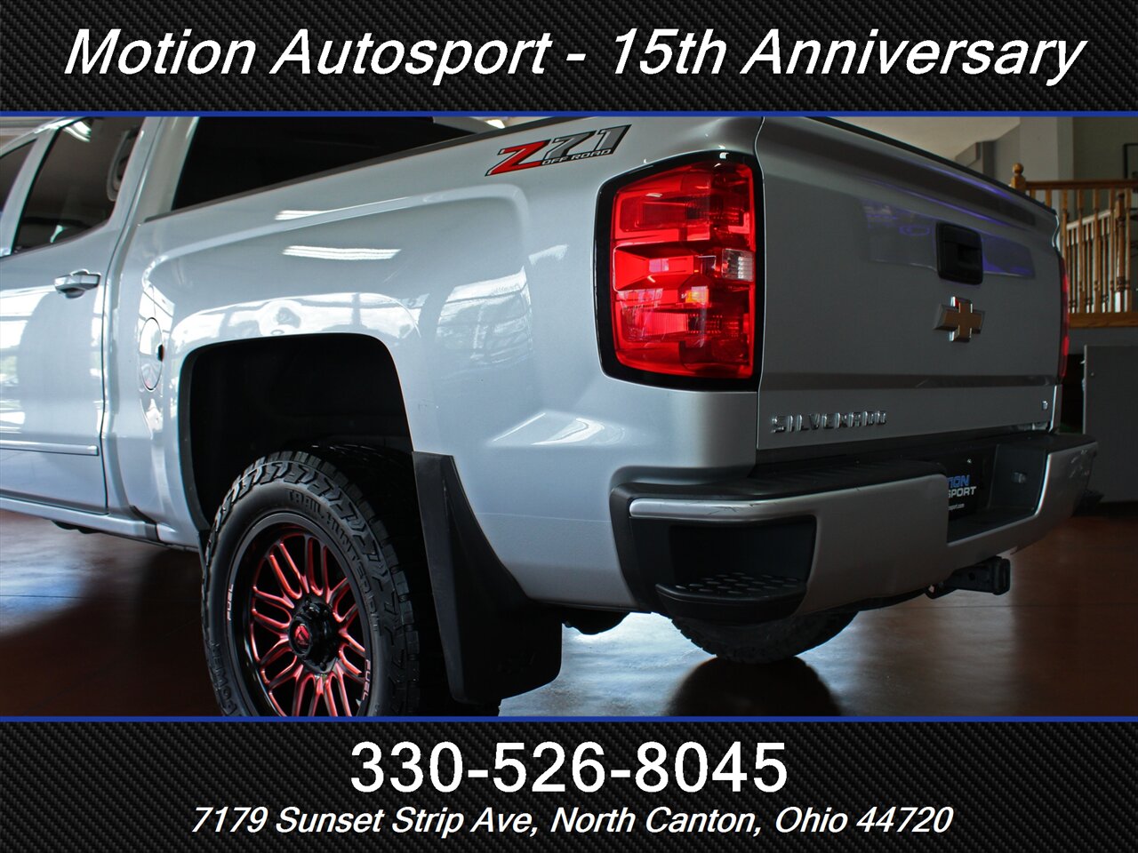 2018 Chevrolet Silverado 1500 LT Z71 Custom Lift 4X4 - Photo 8 - North Canton, OH 44720