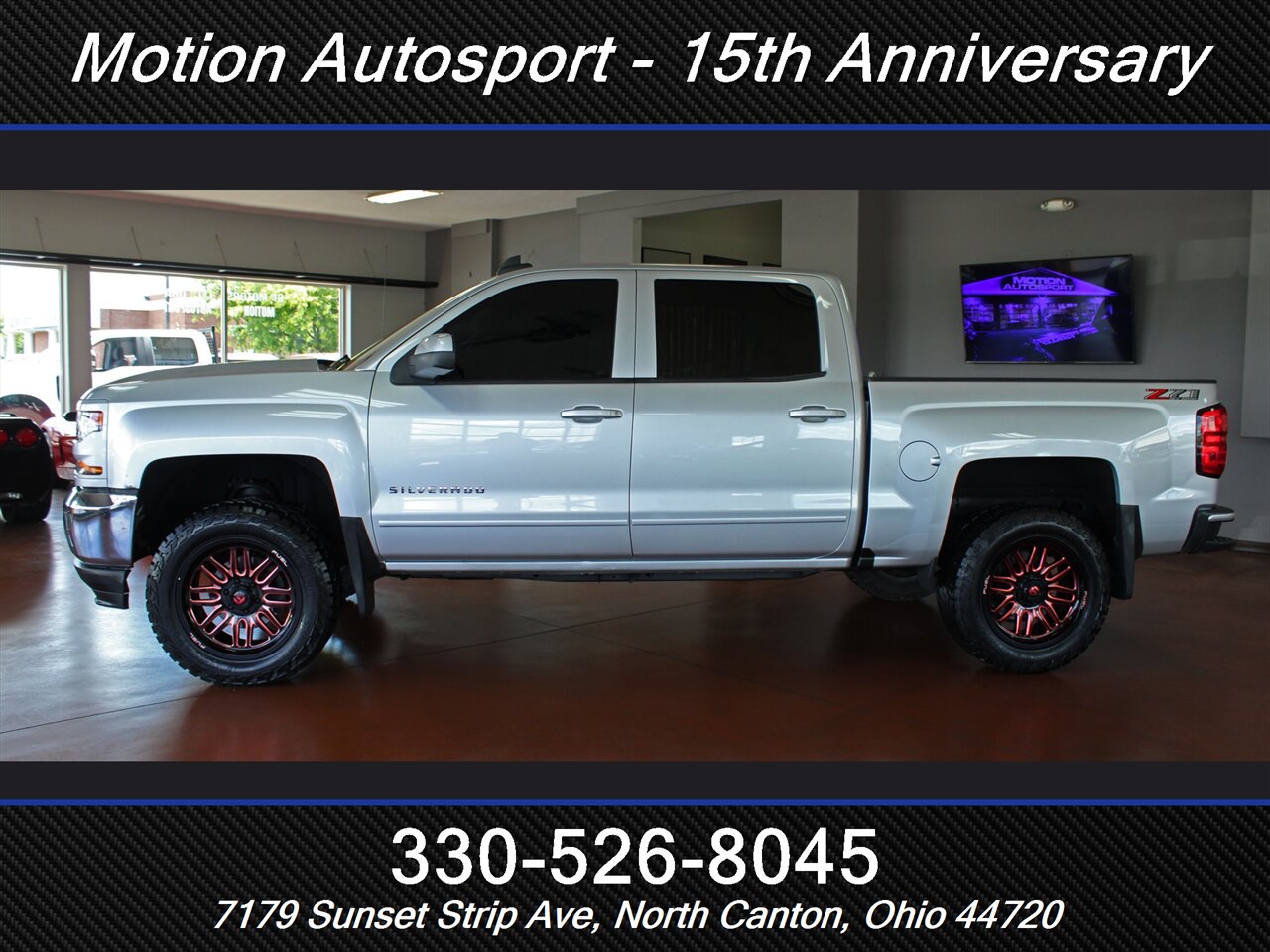 2018 Chevrolet Silverado 1500 LT Z71 Custom Lift 4X4 - Photo 7 - North Canton, OH 44720