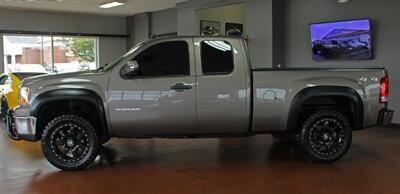 2013 GMC Sierra 1500 SLE Custom Lift 4X4   - Photo 5 - North Canton, OH 44720