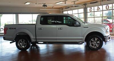 2015 Ford F-150 XLT  4X4 - Photo 10 - North Canton, OH 44720