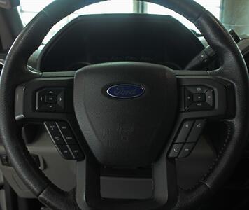 2015 Ford F-150 XLT  4X4 - Photo 15 - North Canton, OH 44720