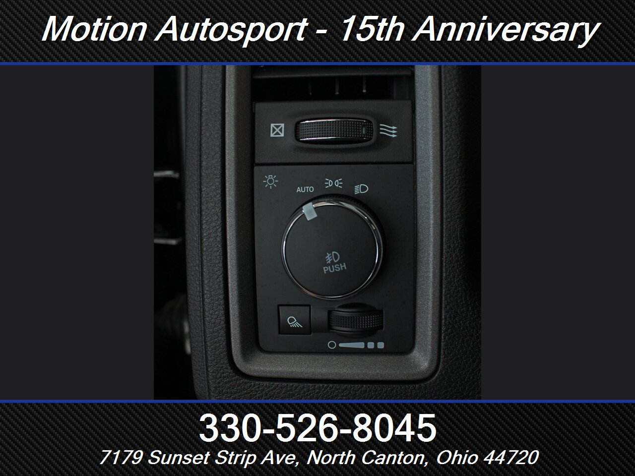 2023 RAM 1500 Classic Express Black Top Edition 4X4 - Photo 16 - North Canton, OH 44720