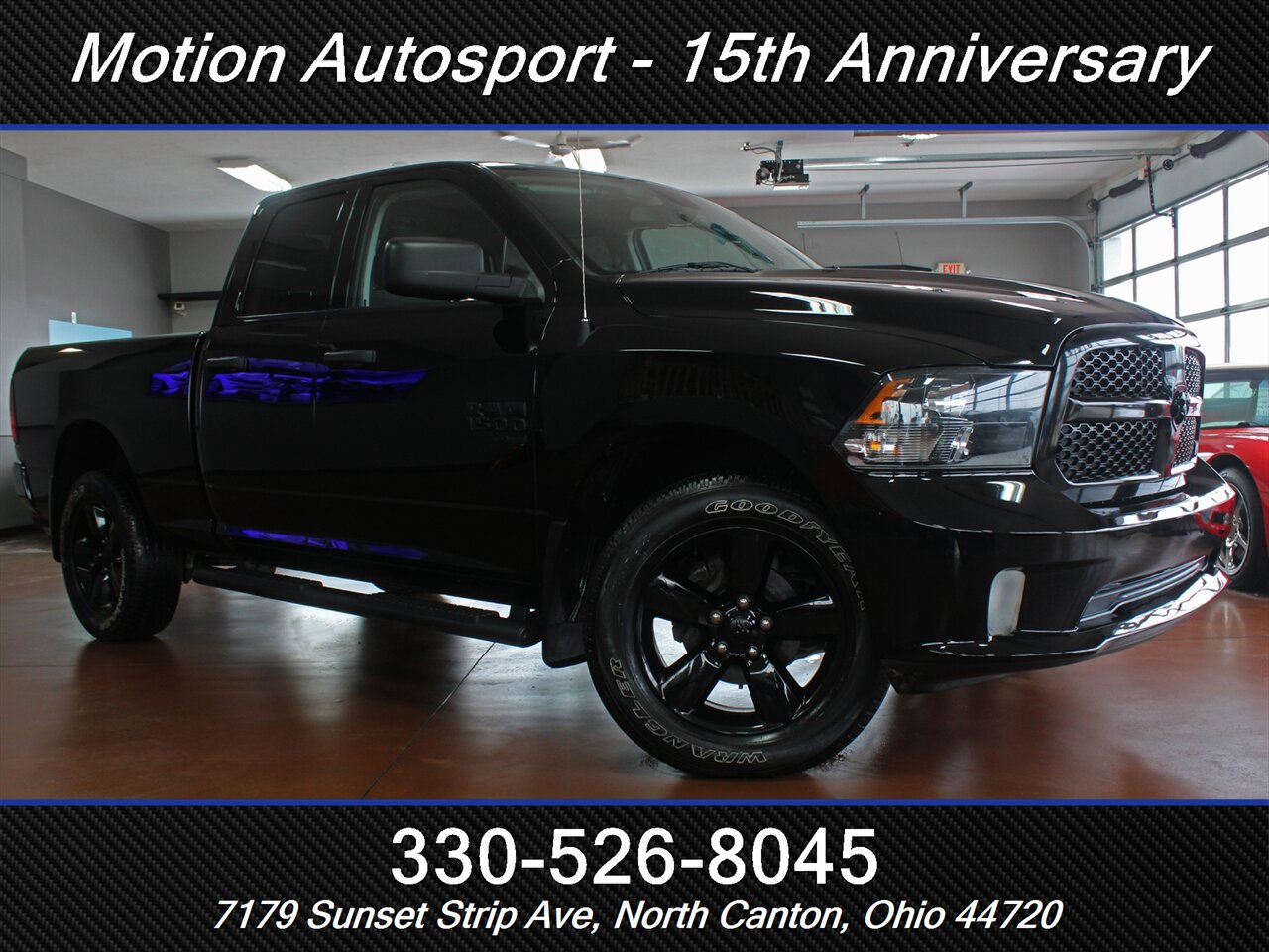 2023 RAM 1500 Classic Express Black Top Edition 4X4 - Photo 2 - North Canton, OH 44720