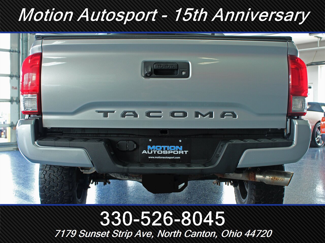 2017 Toyota Tacoma TRD Sport Custom Lift 4X4 - Photo 6 - North Canton, OH 44720