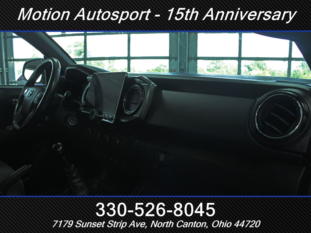 2017 Toyota Tacoma TRD Sport Custom Lift 4X4 - Photo 25 - North Canton, OH 44720