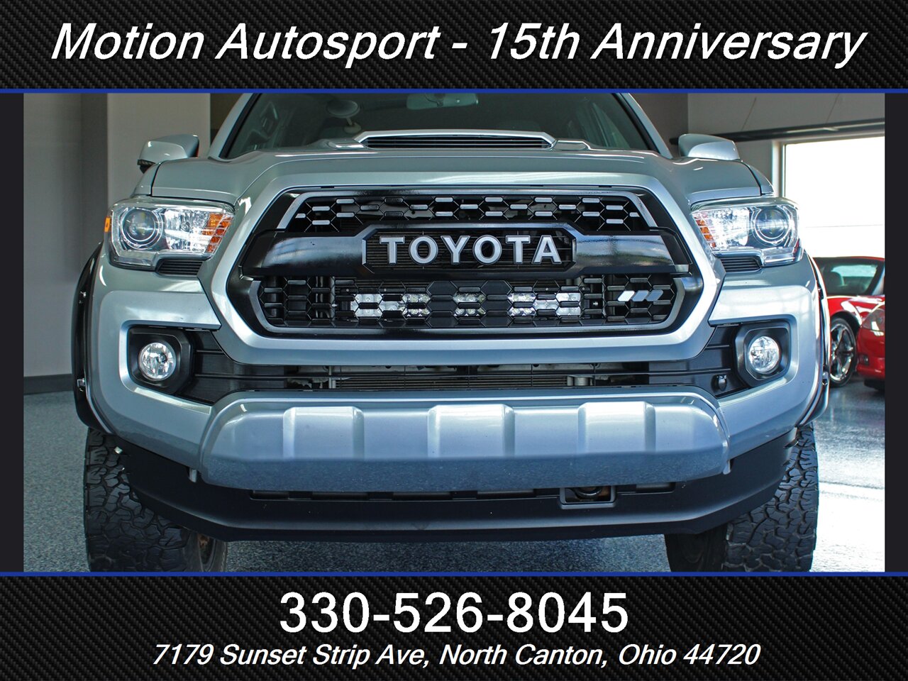 2017 Toyota Tacoma TRD Sport Custom Lift 4X4 - Photo 3 - North Canton, OH 44720