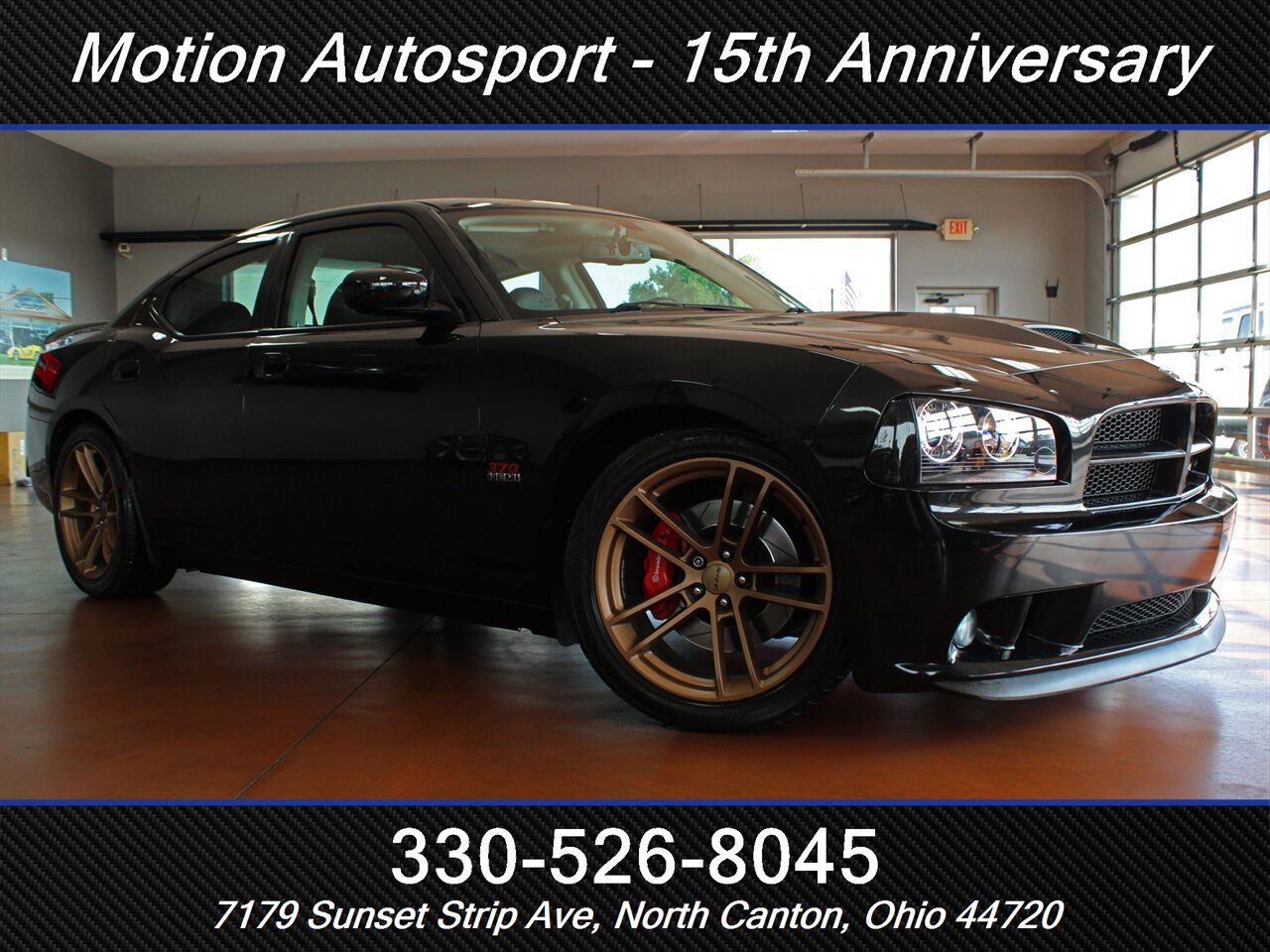 2009 Dodge Charger SRT8 - Photo 2 - North Canton, OH 44720