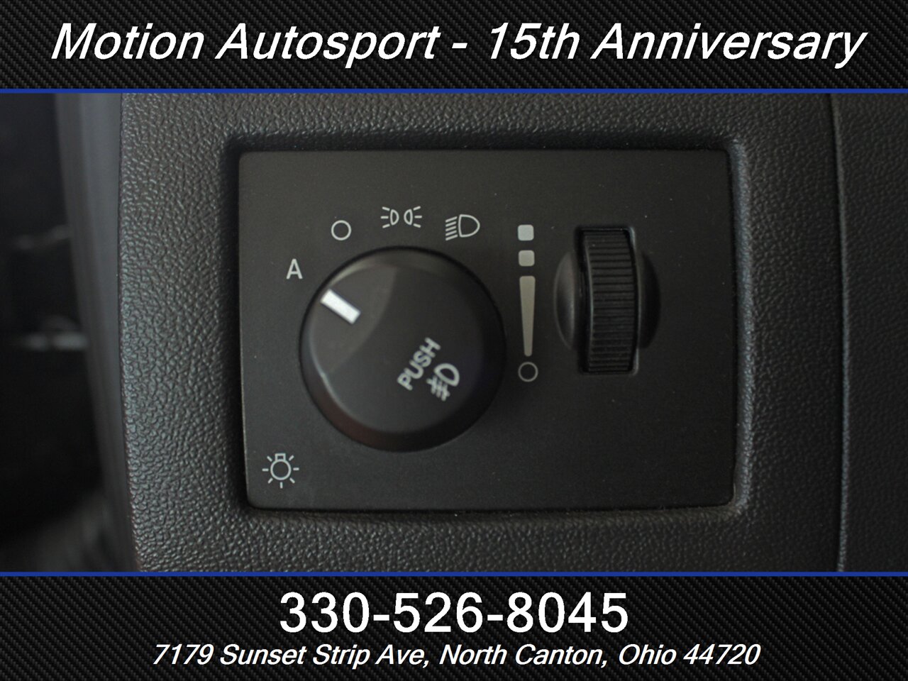 2009 Dodge Charger SRT8 - Photo 13 - North Canton, OH 44720