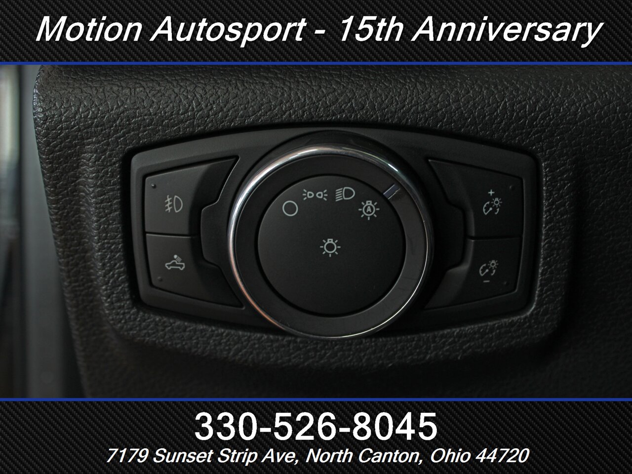 2018 Ford F-150 XLT Sport FX4 4X4 - Photo 17 - North Canton, OH 44720
